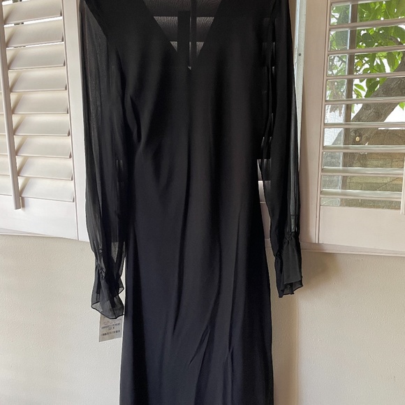 Jaloux Zalu - Picture 2 of 2